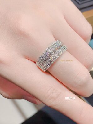 Nhẫn unisex kim cương