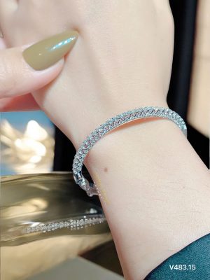 Vòng tay V483.15